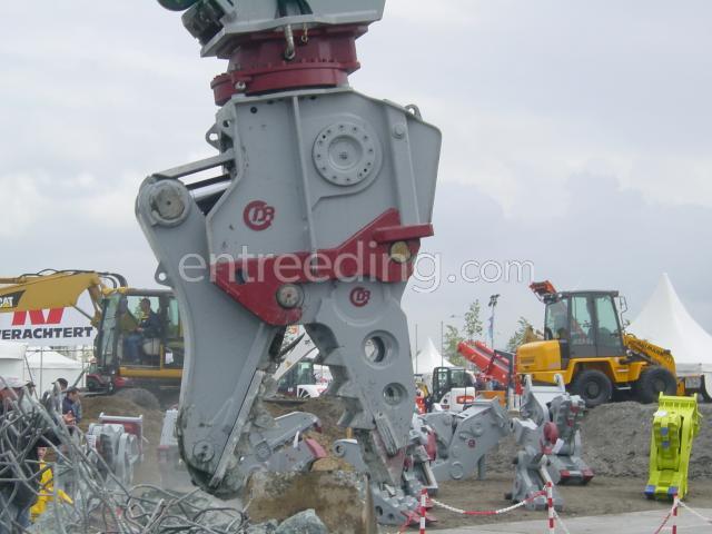 Demarec -  Demolition and Recycling Equipment BV uit Cuijk