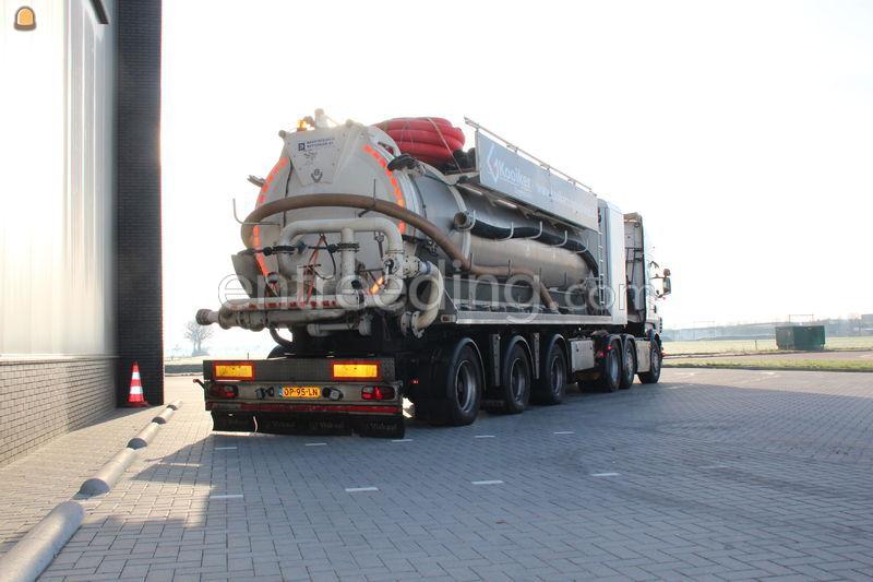 Scania R560 grind zuig-/blaascombinatie