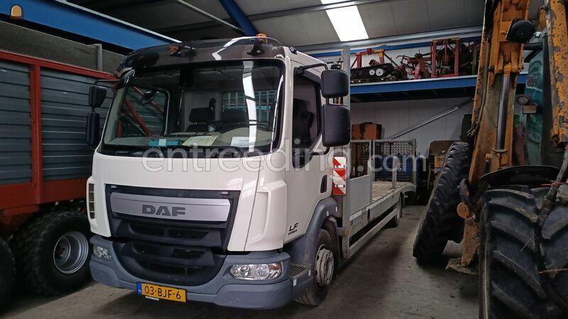 DAF Oprij vrachtwagen met lier